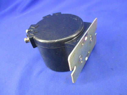 計器用変流器 40/5A CW-5LP