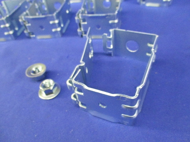 レースウェイ 吊り金具(8個入) DPY1-W3