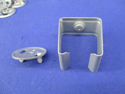 レースウェイ 開口上向き用器具取付金具(ステンレス)(12個入) DK2UK-6
