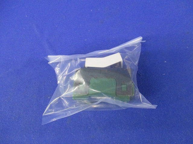 埋込スイッチC3路(マットホワイト) WNS5002W
