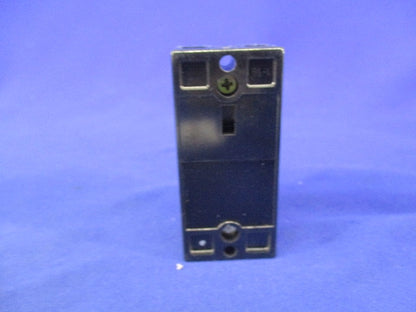 太陽光発電用開閉器10A300V(ジャンク品) TK10