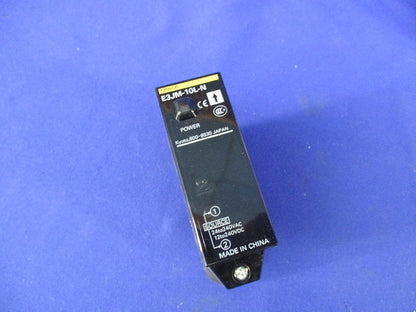 光電センサ E3JM-10L-N