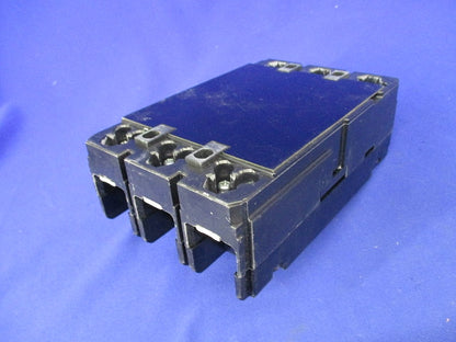 漏電遮断器3P125A(ジャンク品) SG203BAUL