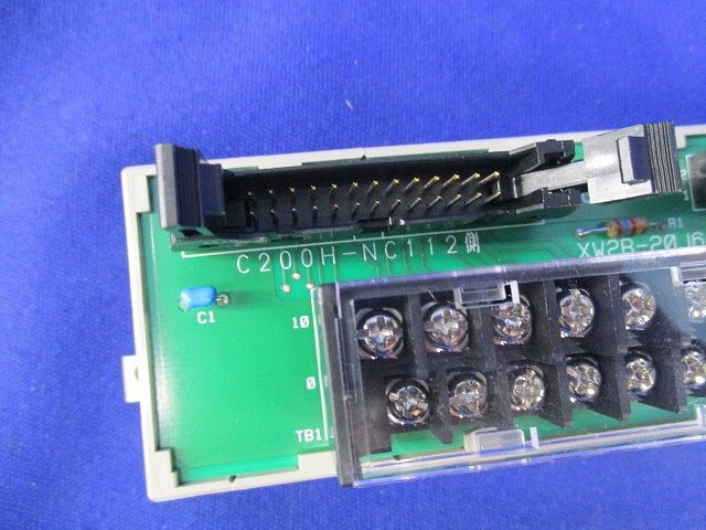 サーボ用中継ユニット XW2B-20J6-1B