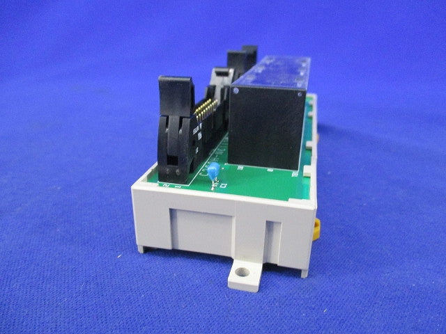 サーボ用中継ユニット XW2B-20J6-1B