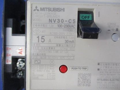 漏電遮断器3P15A(アラームスイッチ付) NV30-CS