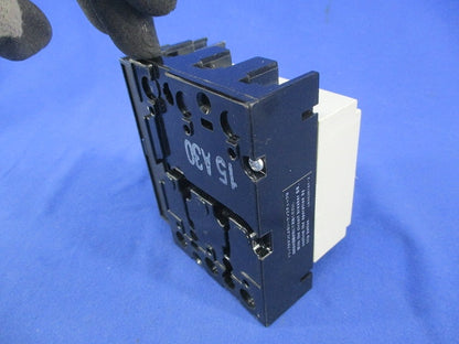 漏電遮断器3P15A(アラームスイッチ付) NV30-CS