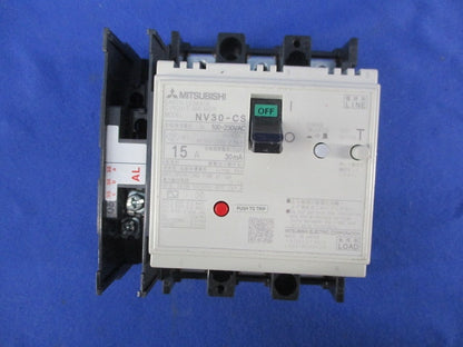 漏電遮断器3P15A(アラームスイッチ付) NV30-CS