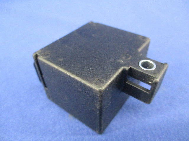 ねじ止め用多連式絶縁キャップ OA-QTM64