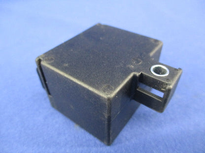 ねじ止め用多連式絶縁キャップ OA-QTM64