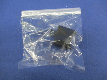 ねじ止め用多連式絶縁キャップ OA-QTM64