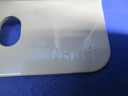 ケーブルラック 垂直支持金具(5対入) QRU1