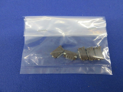 Connector 5個入 07FPZ-SM