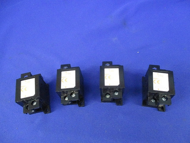 別置形トランス用端子カバー(4個入) TWR-VL3