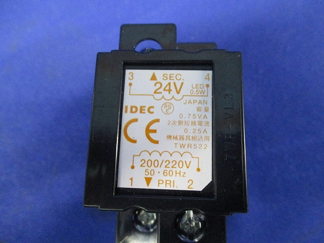 別置形トランス用端子カバー(4個入) TWR-VL3