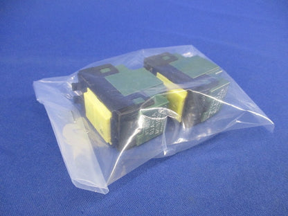 埋込パイロット・ほたるスイッチC(3路)(メーカー混在2個入) WT5042