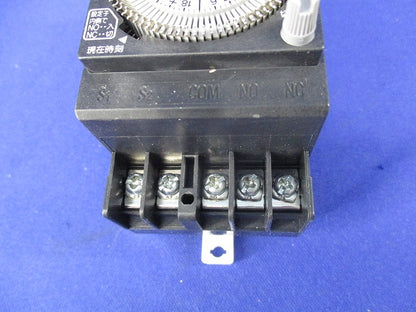 タイムスイッチ TB16301K