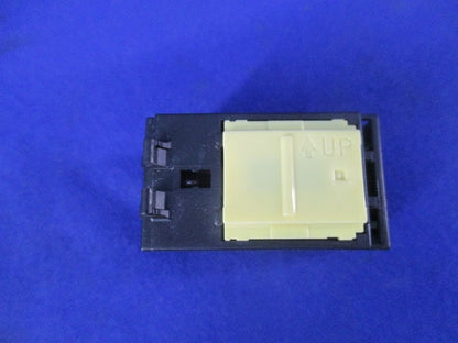 埋込「入」「切」表示スイッチのみ WTA525119W