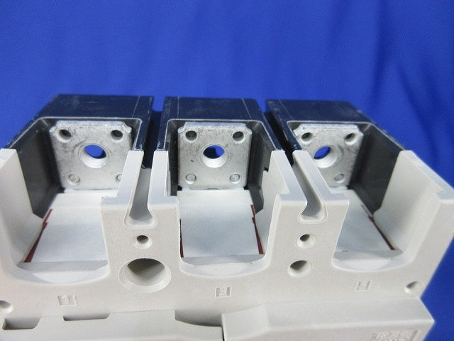 漏電遮断器3P3E225A NV250-CV