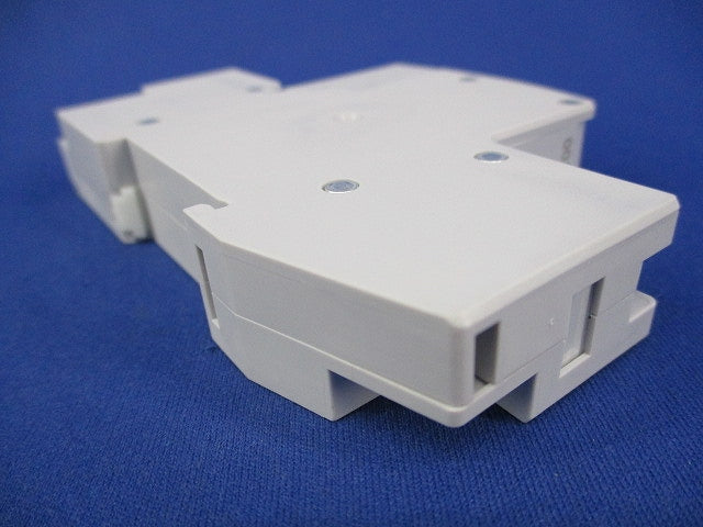 サーキットプロテクタ 0.1A CP30FM-1POP1Q