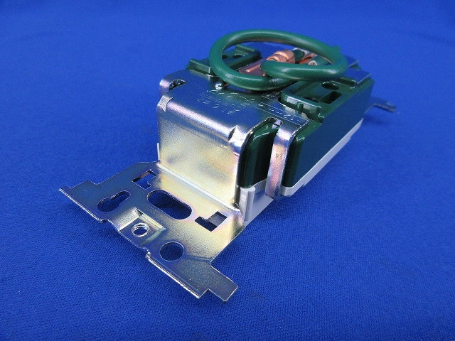 フルカラー医用埋込アース付ダブルコンセント WN13185K