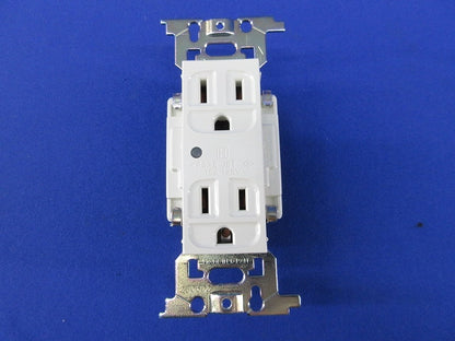 フルカラー医用埋込アース付ダブルコンセント WN13185K