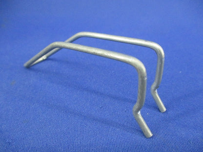 軽みぞ形鋼交差金具(42個入) U38C