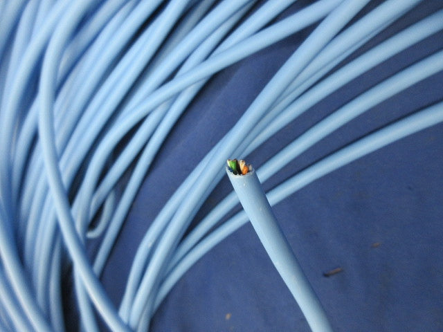 スーパーコイル0.5mm×4P(Cat5e)(67m)(薄青) EM-TPCC5