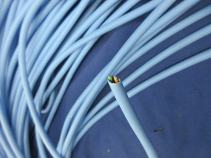 スーパーコイル0.5mm×4P(Cat5e)(67m)(薄青) EM-TPCC5