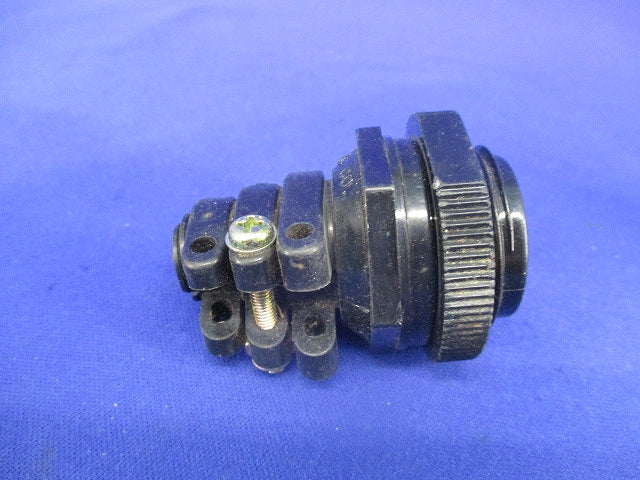 キャプコン 汎用型ケーブルクランプ(3個入) OA-2