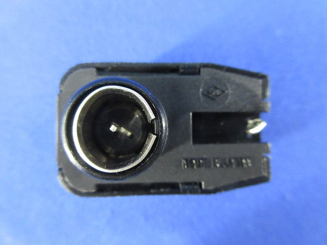 Plug 3個入 CANNOT ID