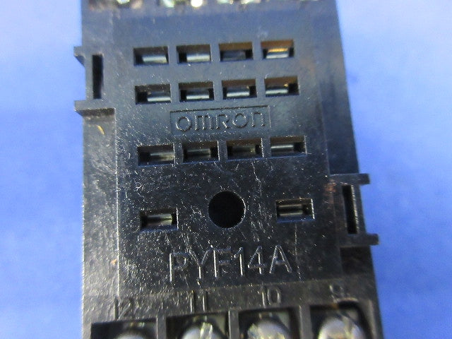 ミニパワーリレー(200/220VAC) 表面接続ソケットセット MY4N+PYF14A