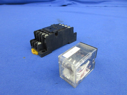 ミニパワーリレー(200/220VAC) 表面接続ソケットセット MY4N+PYF14A