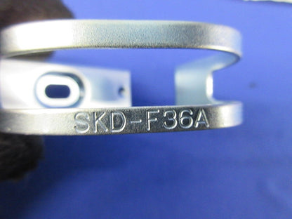 台付鉄片サドル(7個入) SDK-F36A