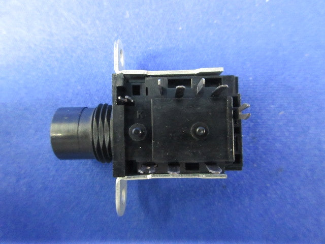 Jack 4個入 CANNOT ID