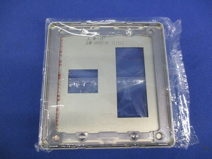新金属プレート2型4コ口 WN6574K
