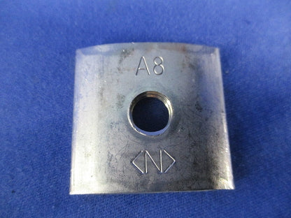 ダクターチャンネル用中ナット(ステンレス)(8個入) S-DHNR