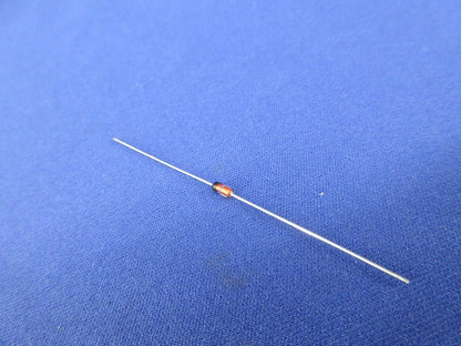 Transistor 150個入 1S1555