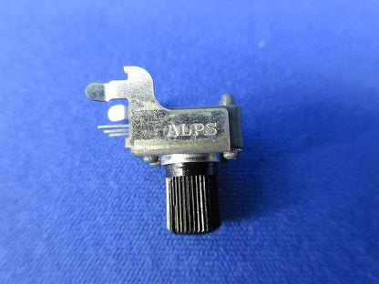 Resister 50個入 RK09K111