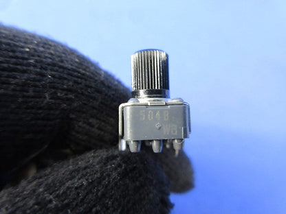 Resister 50個入 RK09K111