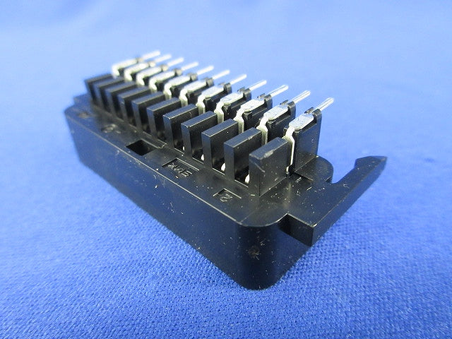 Connector 3個入 CSS5021-1803
