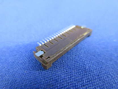 Connector 5個入 18FPZ-SM