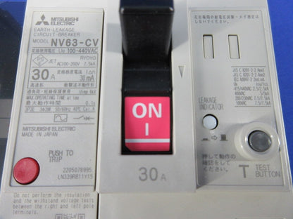 漏電遮断器3P3E30A NV63-CV