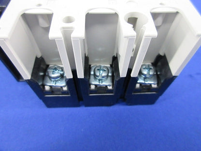 漏電遮断器3P3E30A NV63-CV