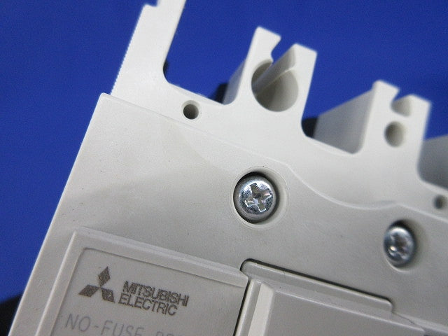ノーヒューズブレーカ3P15A NF63-CV
