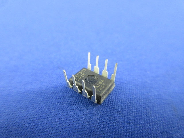 I.C. EPC1PC8