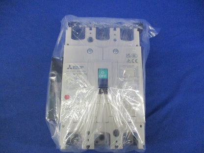 ノーヒューズブレーカー3P125A(アラームスイッチ) NF250-SV