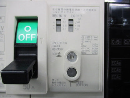 漏電アラーム付遮断器3P3E50A NF125-ZSV