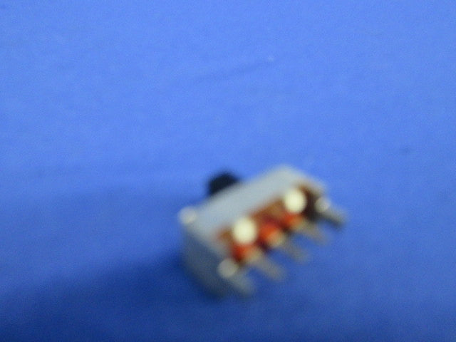 SWITCH SLIDE SPDT 10個入 SSTP12P-R4 H 4X3