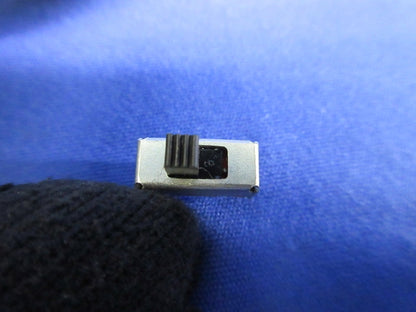 SWITCH SLIDE SPDT 10個入 SSTP12P-R4 H 4X3